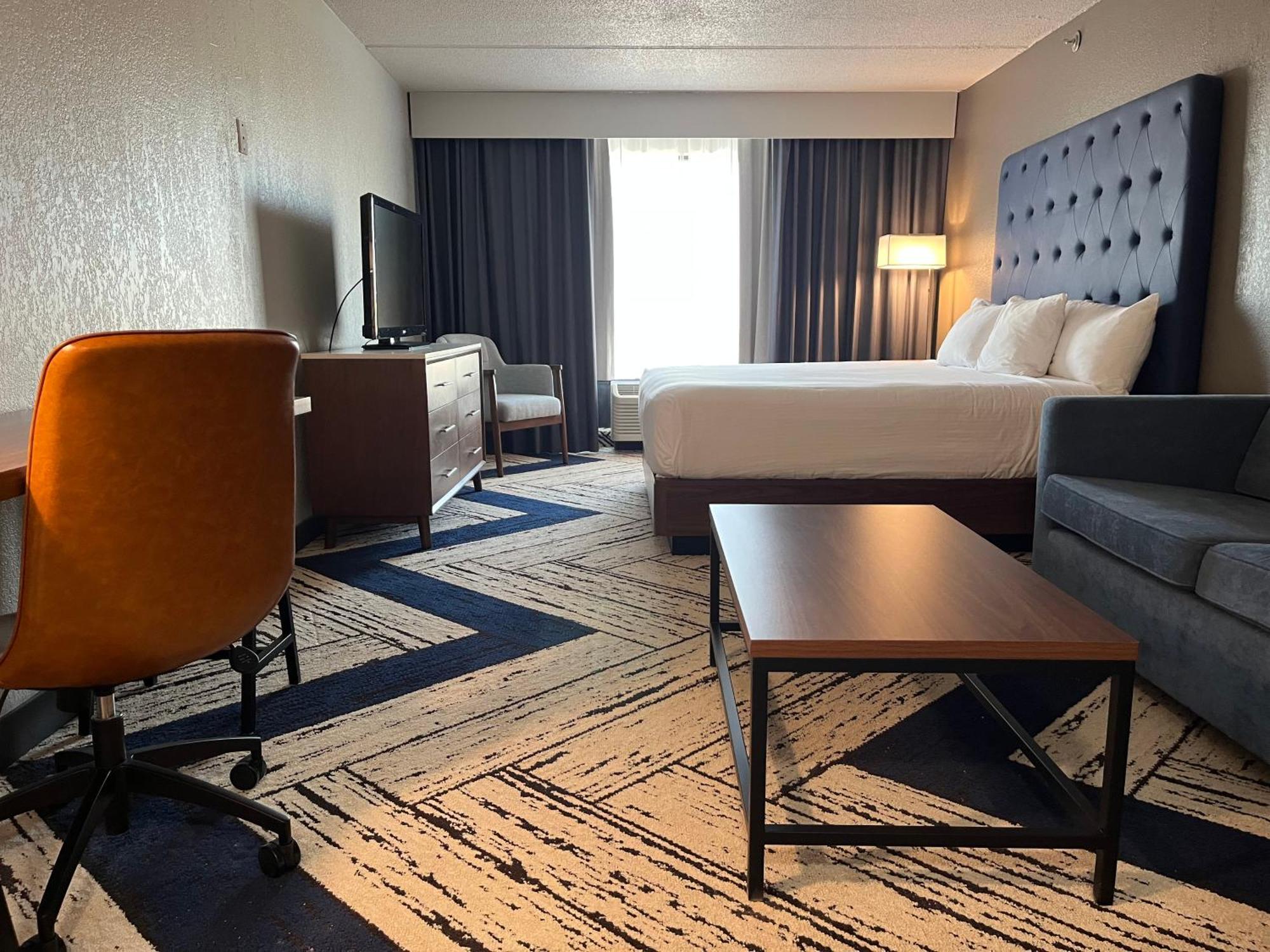 Sky Point Hotel & Suites - Atlanta Airport Форест Парк Екстериор снимка