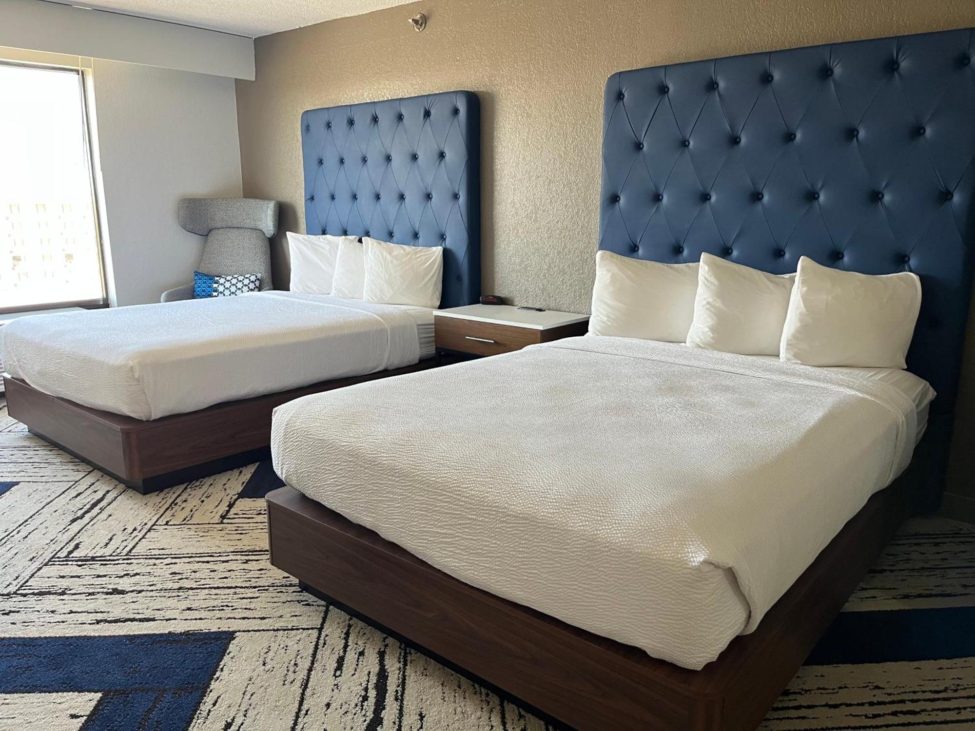 Sky Point Hotel & Suites - Atlanta Airport Форест Парк Екстериор снимка