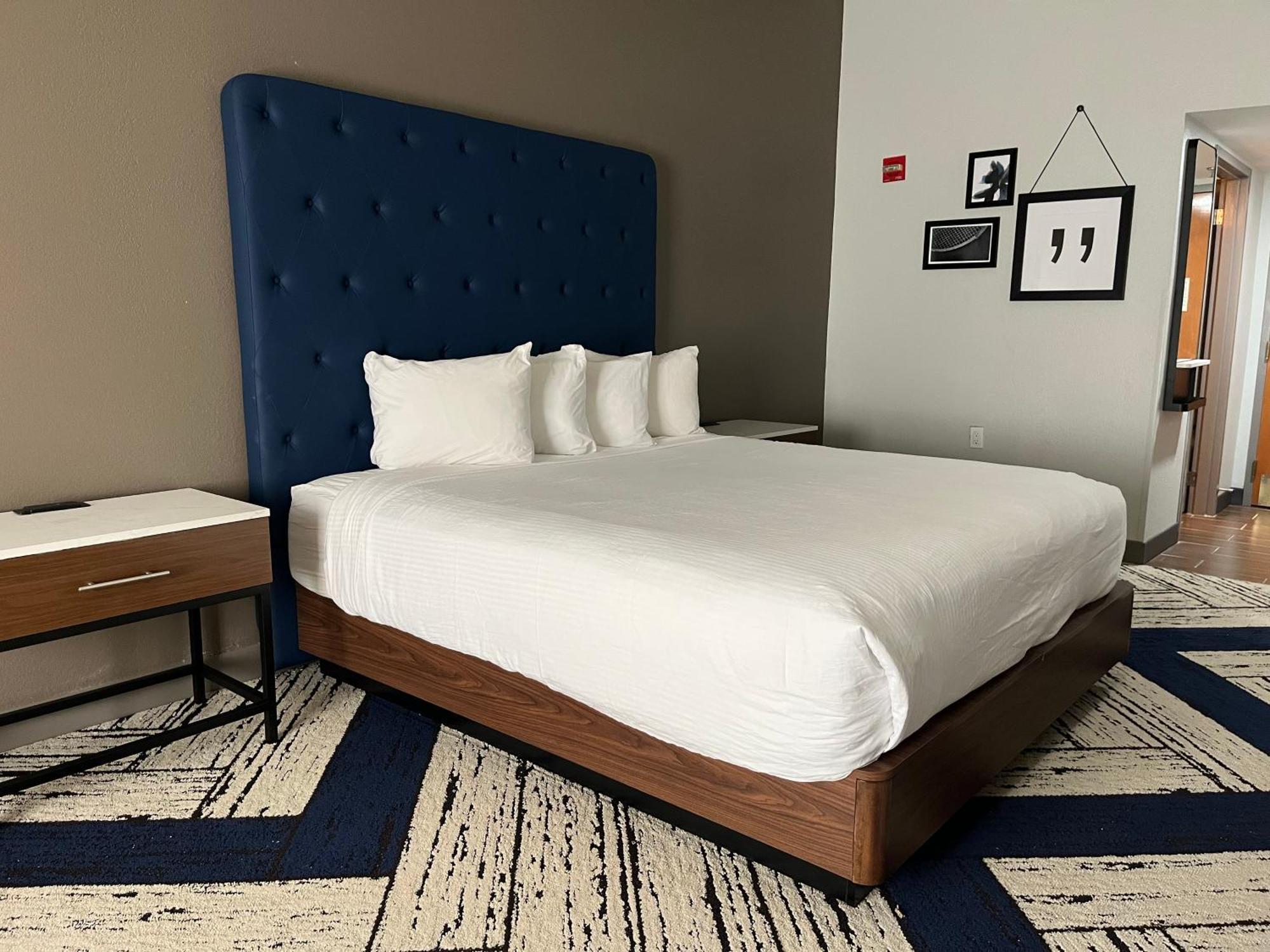 Sky Point Hotel & Suites - Atlanta Airport Форест Парк Екстериор снимка