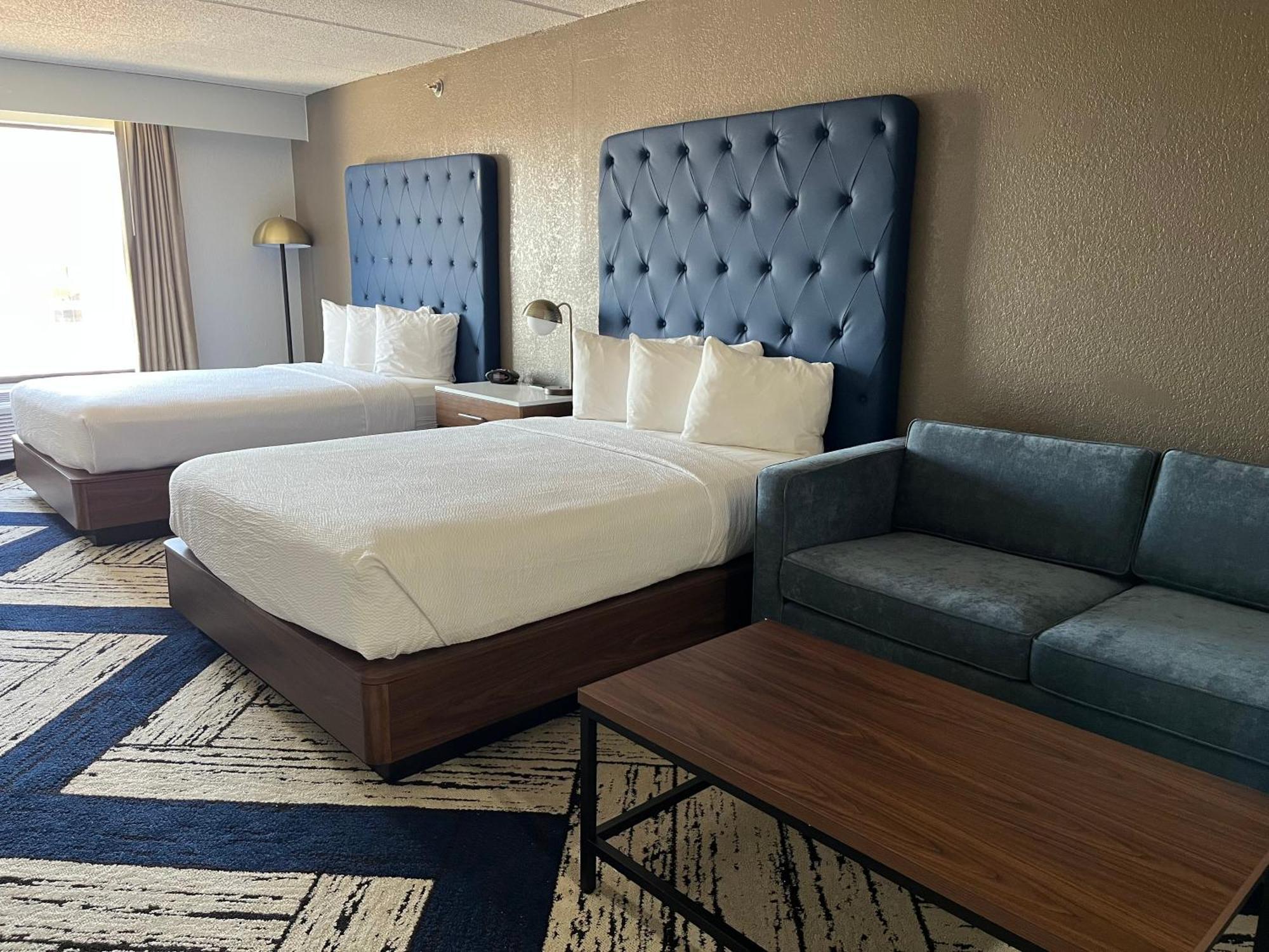 Sky Point Hotel & Suites - Atlanta Airport Форест Парк Екстериор снимка