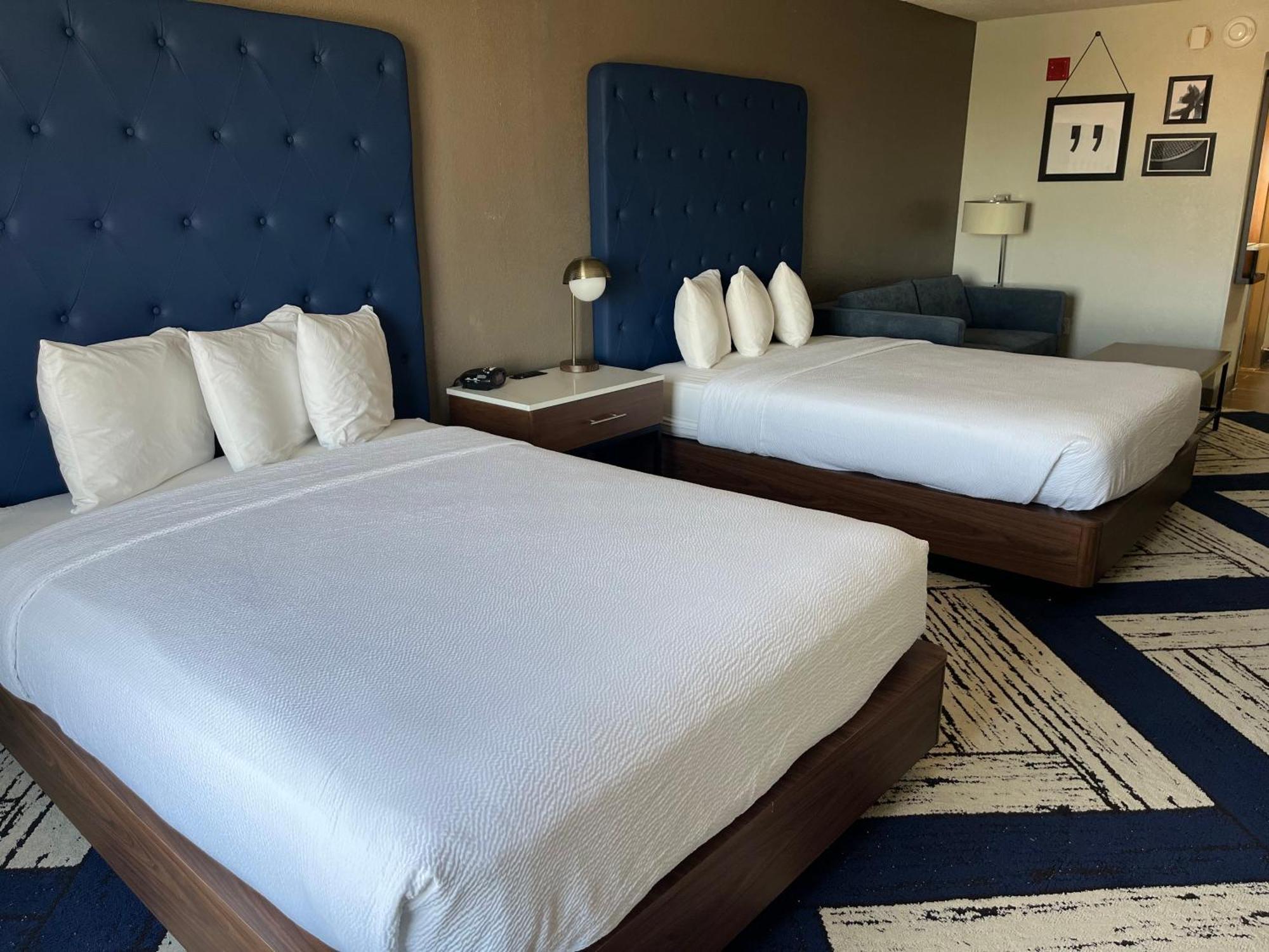 Sky Point Hotel & Suites - Atlanta Airport Форест Парк Екстериор снимка