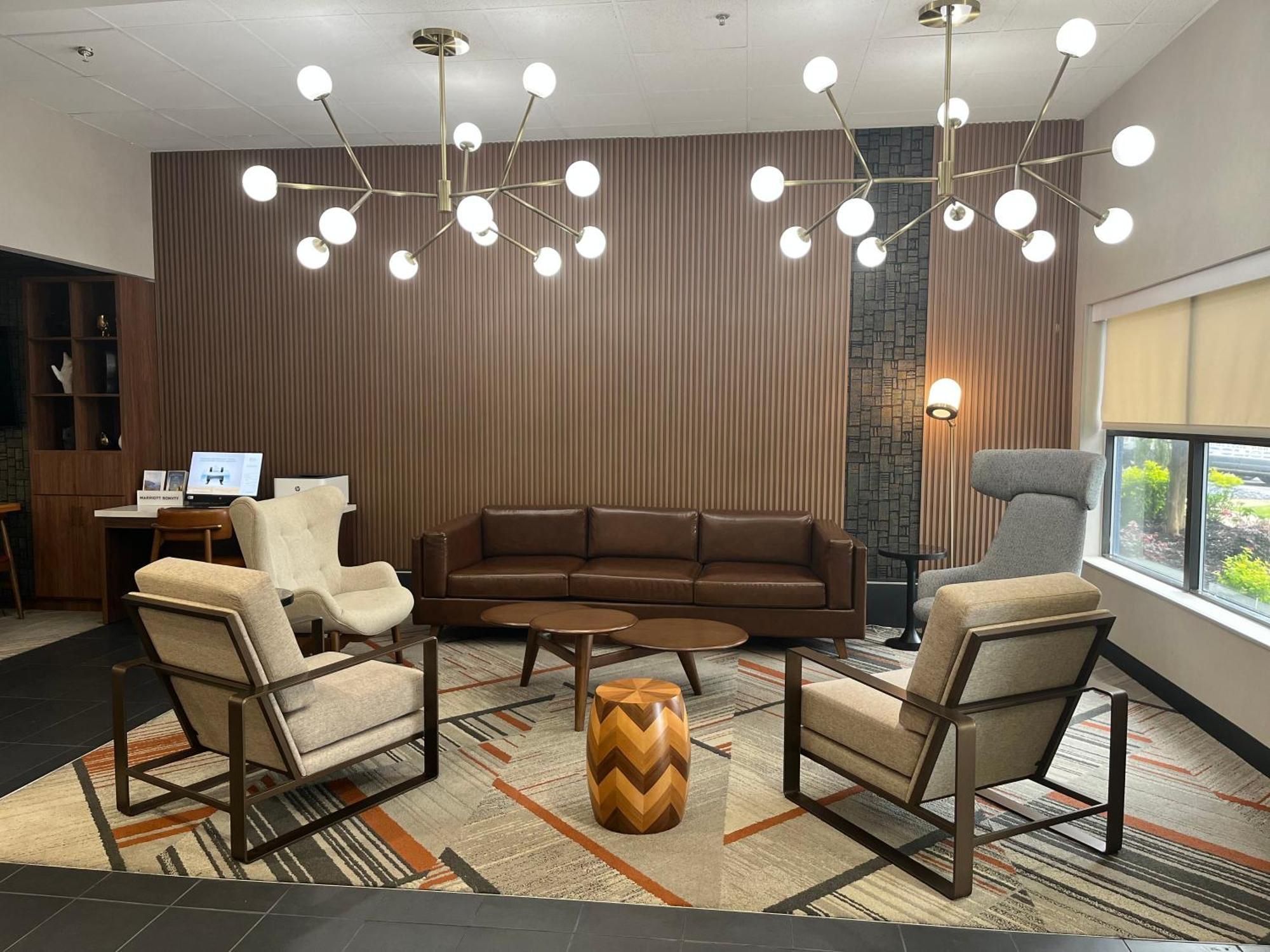 Sky Point Hotel & Suites - Atlanta Airport Форест Парк Екстериор снимка