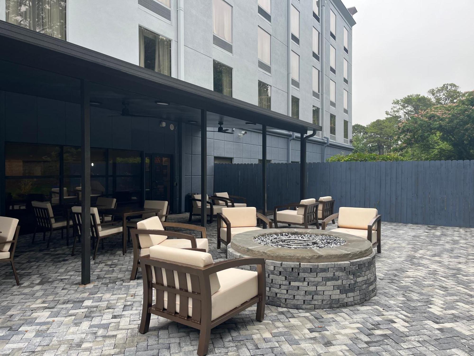 Sky Point Hotel & Suites - Atlanta Airport Форест Парк Екстериор снимка