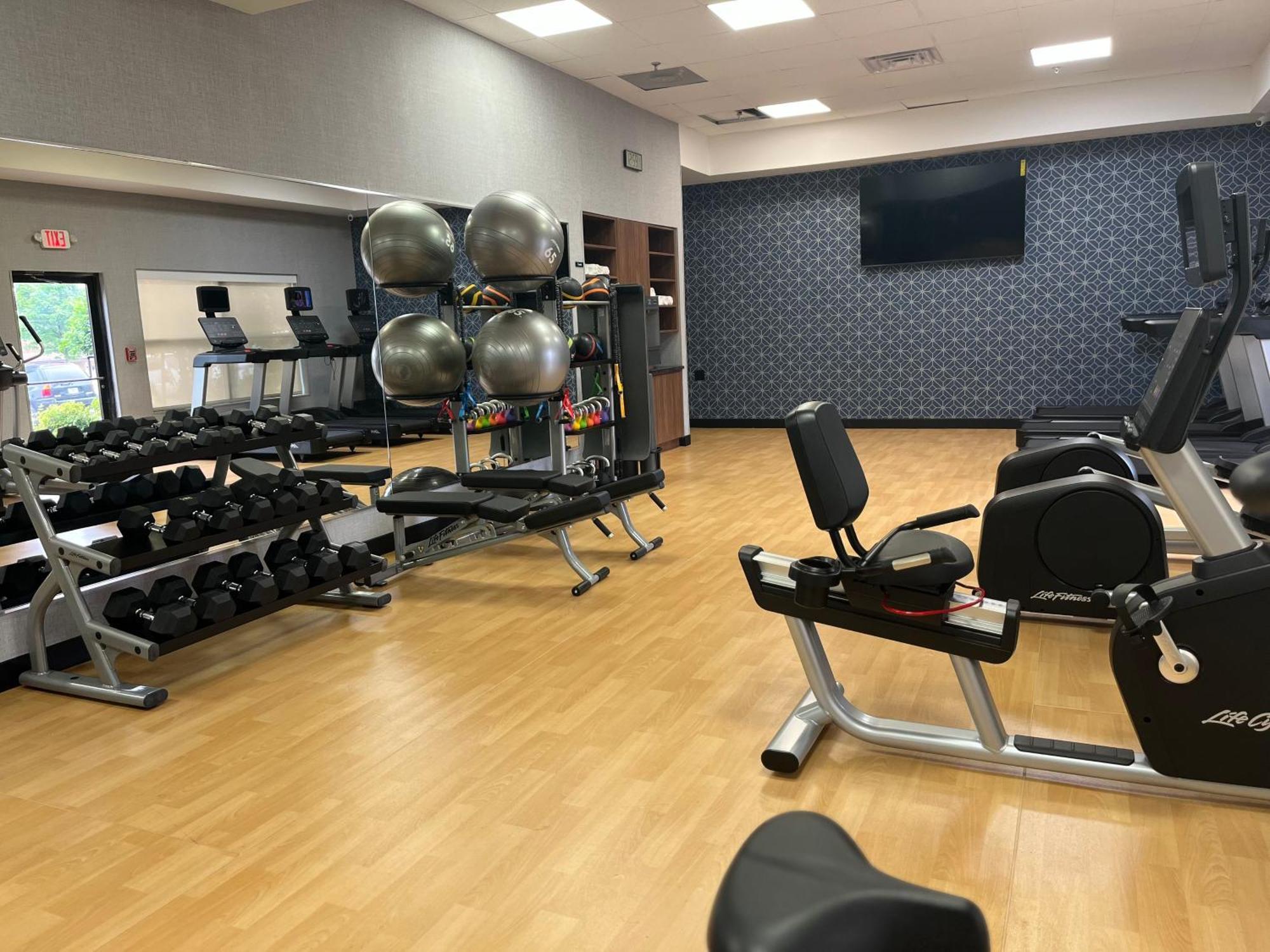 Sky Point Hotel & Suites - Atlanta Airport Форест Парк Екстериор снимка